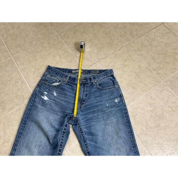 BKE Jeans Tyler Mens Size 32L (32x33.5) Distressed Faded Straight Leg - Picture 6 of 9